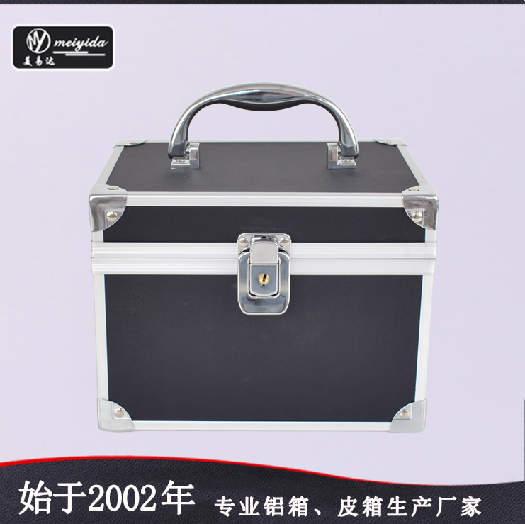 makeup carrying case D-1398