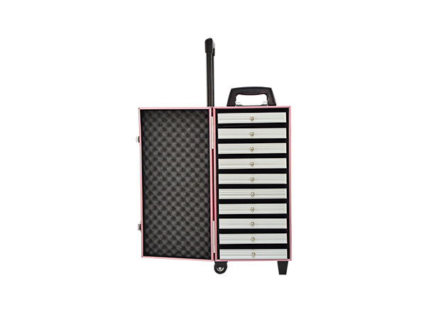 Do aluminum and leather boxes need to be fumigated when exported?